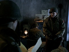 When_Trumpets_Fade_foto_32